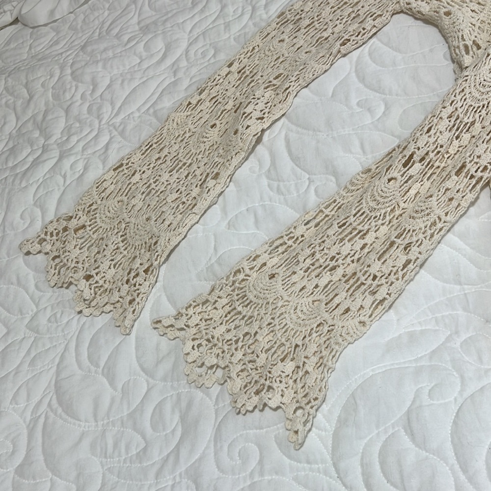 Crochet Lace Boho Coverup - Picture 4 of 9